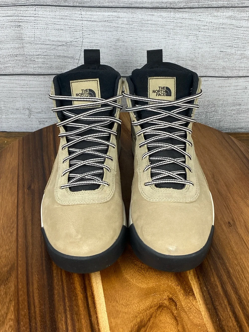 The North Face Men’s Larimer Mid Waterproof Boot Khaki Taupe Shoe Size 9